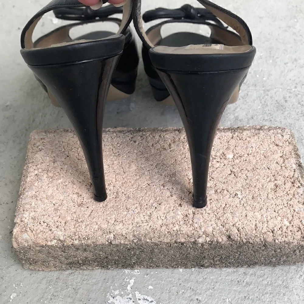 Valentino Garavani super cute